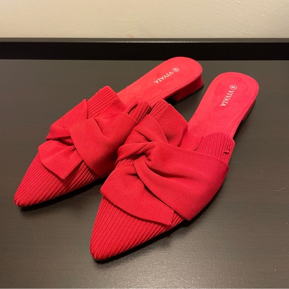 VIVAIA Yaffa Pointed Toe Knot Sandals in Ruby Red - Picture 6 of 12